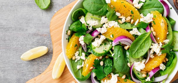 Sałatka ze szpinakiem