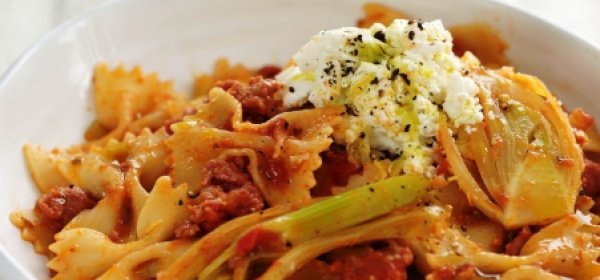 Kokardki z fenkułem i serem ricotta